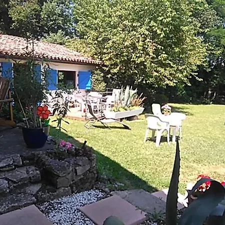 Bed & Breakfast Grand Hourcqs Chambres D'hotes Pouillon